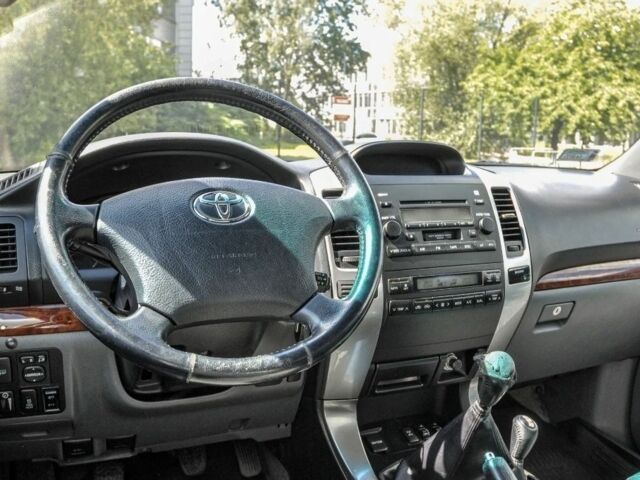 Чорний Тойота Ленд Крузер Прадо 120, об'ємом двигуна 3 л та пробігом 240 тис. км за 3930 $, фото 8 на Automoto.ua