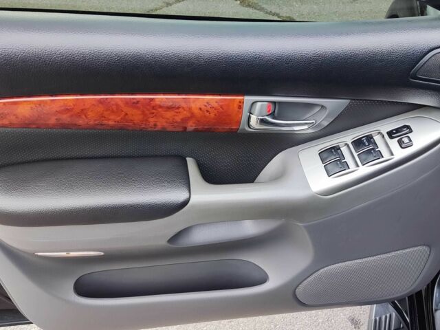 Черный Тойота Ленд Крузер Прадо 120, объемом двигателя 2.7 л и пробегом 250 тыс. км за 14200 $, фото 12 на Automoto.ua