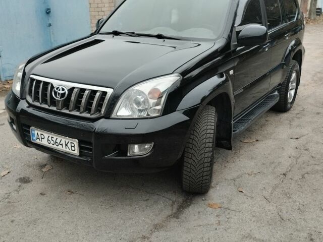 Черный Тойота Ленд Крузер Прадо 120, объемом двигателя 4 л и пробегом 306 тыс. км за 15000 $, фото 1 на Automoto.ua