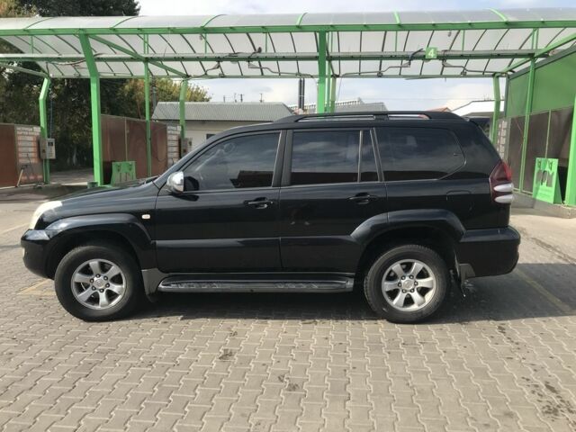 Черный Тойота Ленд Крузер Прадо 120, объемом двигателя 4 л и пробегом 315 тыс. км за 17500 $, фото 2 на Automoto.ua