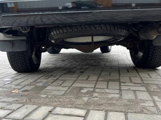 Черный Тойота Ленд Крузер Прадо 120, объемом двигателя 4 л и пробегом 168 тыс. км за 25000 $, фото 15 на Automoto.ua