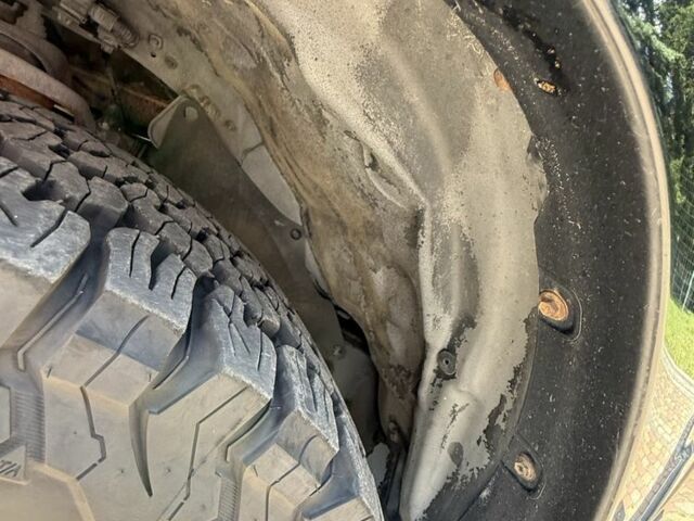 Черный Тойота Ленд Крузер Прадо 120, объемом двигателя 4 л и пробегом 313 тыс. км за 18400 $, фото 11 на Automoto.ua