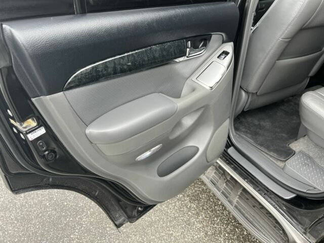 Черный Тойота Ленд Крузер Прадо 120, объемом двигателя 4 л и пробегом 163 тыс. км за 22500 $, фото 15 на Automoto.ua