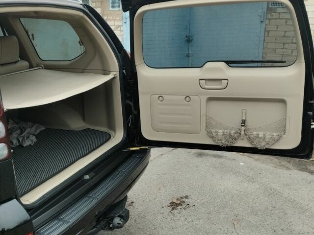 Черный Тойота Ленд Крузер Прадо 120, объемом двигателя 4 л и пробегом 306 тыс. км за 15000 $, фото 7 на Automoto.ua