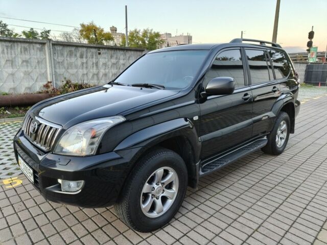 Черный Тойота Ленд Крузер Прадо 120, объемом двигателя 4 л и пробегом 134 тыс. км за 19500 $, фото 2 на Automoto.ua