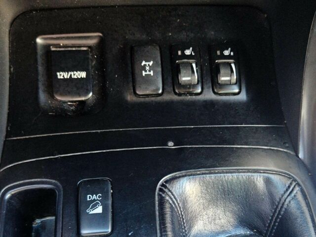 Черный Тойота Ленд Крузер Прадо 120, объемом двигателя 3 л и пробегом 265 тыс. км за 4100 $, фото 3 на Automoto.ua