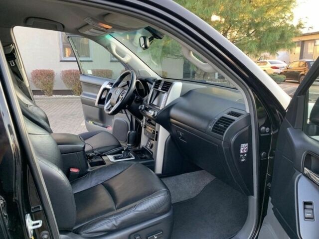 Черный Тойота Ленд Крузер Прадо 120, объемом двигателя 3 л и пробегом 190 тыс. км за 5700 $, фото 6 на Automoto.ua