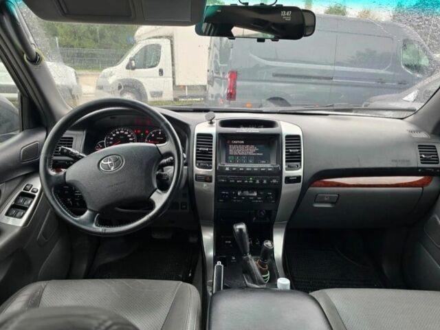 Сірий Тойота Ленд Крузер Прадо 120, об'ємом двигуна 3 л та пробігом 192 тис. км за 3900 $, фото 4 на Automoto.ua