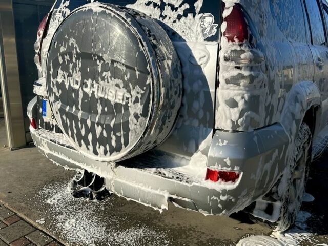 Сірий Тойота Ленд Крузер Прадо 120, об'ємом двигуна 3 л та пробігом 430 тис. км за 8448 $, фото 1 на Automoto.ua