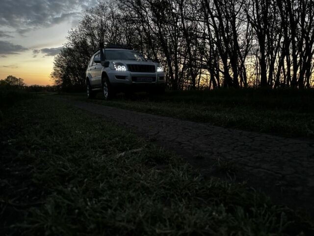 Серый Тойота Ленд Крузер Прадо 120, объемом двигателя 4 л и пробегом 3 тыс. км за 15500 $, фото 6 на Automoto.ua