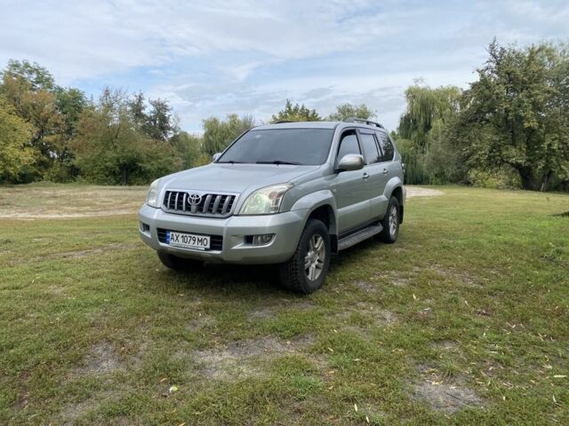 Тойота Ленд Крузер Прадо 120 2003 у Харкові на Automoto.ua Сірий Тойота Ленд Крузер Прадо 120, об'ємом двигуна 2.7 л та пробігом 282 тис. км за 9999 $, фото 1 на Automoto.ua