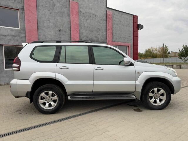 Сірий Тойота Ленд Крузер Прадо 120, об'ємом двигуна 2.7 л та пробігом 330 тис. км за 10500 $, фото 3 на Automoto.ua