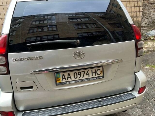 Сірий Тойота Ленд Крузер Прадо 120, об'ємом двигуна 3 л та пробігом 150 тис. км за 18000 $, фото 7 на Automoto.ua