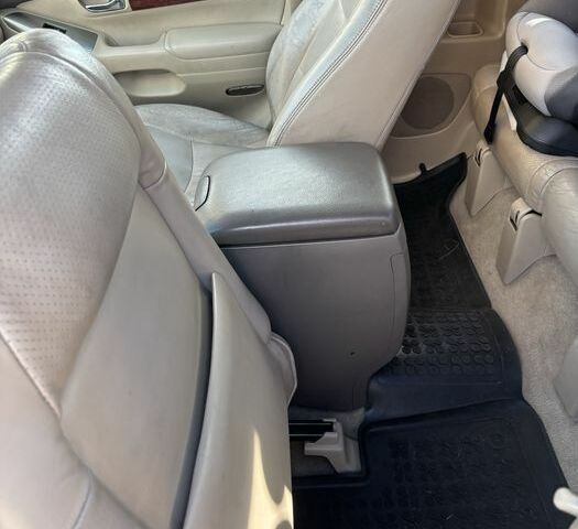 Серый Тойота Ленд Крузер Прадо 120, объемом двигателя 3 л и пробегом 338 тыс. км за 3250 $, фото 6 на Automoto.ua