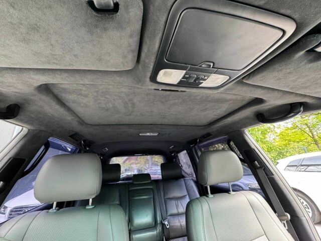 Серый Тойота Ленд Крузер Прадо 120, объемом двигателя 3 л и пробегом 333 тыс. км за 14558 $, фото 11 на Automoto.ua