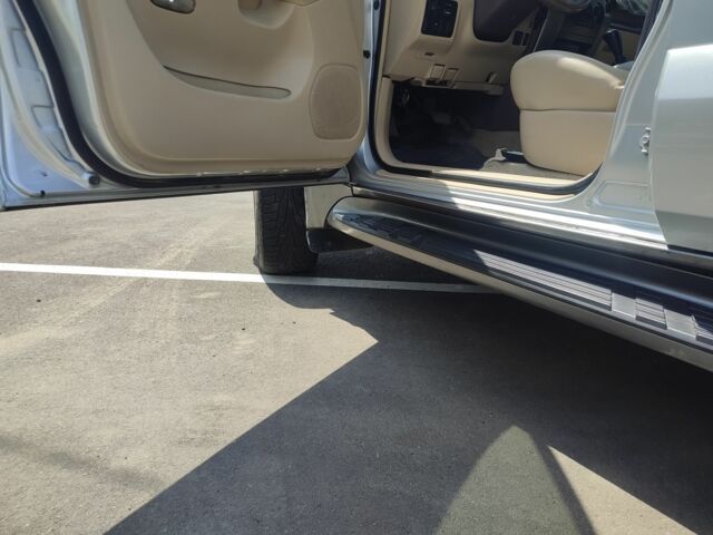 Сірий Тойота Ленд Крузер Прадо 120, об'ємом двигуна 0 л та пробігом 330 тис. км за 9700 $, фото 21 на Automoto.ua