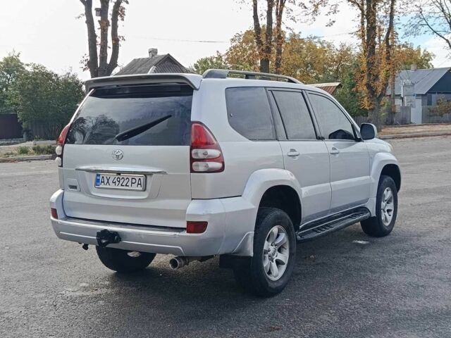Тойота Ленд Крузер Прадо 120 2004 у Харкові на Automoto.ua Сірий Тойота Ленд Крузер Прадо 120, об'ємом двигуна 2.7 л та пробігом 300 тис. км за 11000 $, фото 7 на Automoto.ua