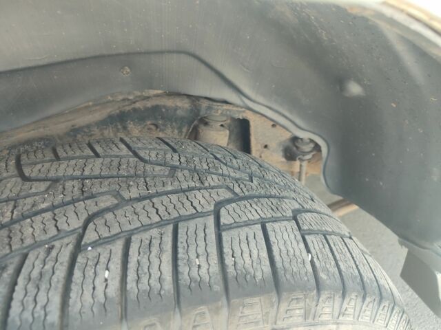 Сірий Тойота Ленд Крузер Прадо 120, об'ємом двигуна 0 л та пробігом 330 тис. км за 9700 $, фото 17 на Automoto.ua