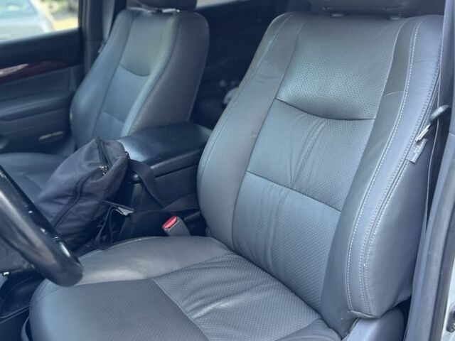 Серый Тойота Ленд Крузер Прадо 120, объемом двигателя 2.7 л и пробегом 360 тыс. км за 9900 $, фото 6 на Automoto.ua