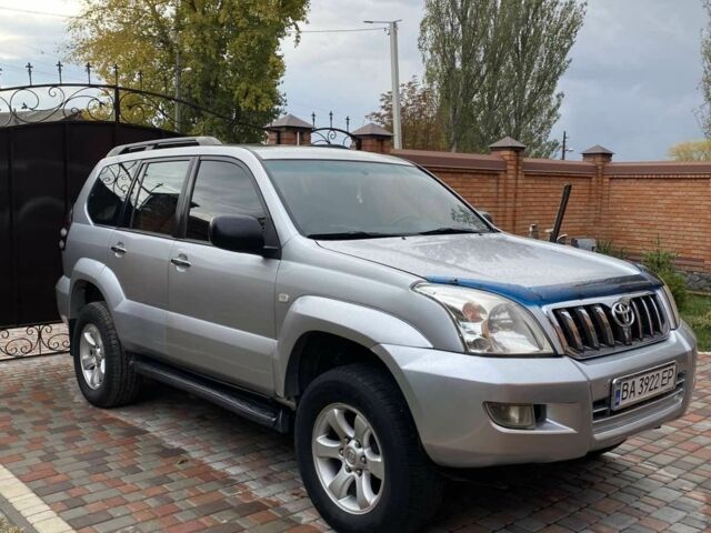 Серый Тойота Ленд Крузер Прадо 120, объемом двигателя 2.7 л и пробегом 270 тыс. км за 7800 $, фото 13 на Automoto.ua