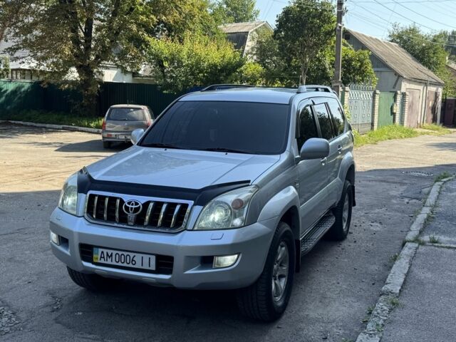 Серый Тойота Ленд Крузер Прадо 120, объемом двигателя 2.7 л и пробегом 360 тыс. км за 9900 $, фото 2 на Automoto.ua