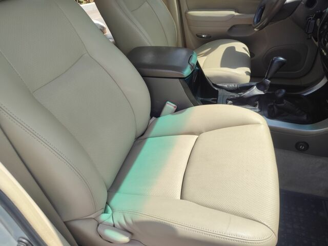 Сірий Тойота Ленд Крузер Прадо 120, об'ємом двигуна 0 л та пробігом 330 тис. км за 9700 $, фото 16 на Automoto.ua