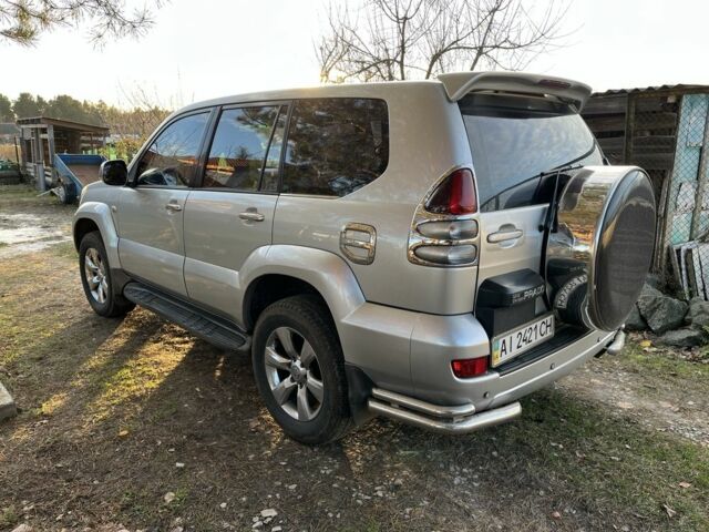 Серый Тойота Ленд Крузер Прадо 120, объемом двигателя 2.7 л и пробегом 289 тыс. км за 10500 $, фото 3 на Automoto.ua