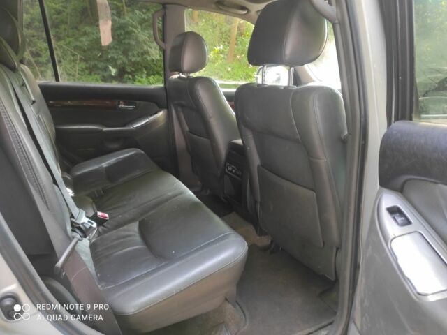 Сірий Тойота Ленд Крузер Прадо 120, об'ємом двигуна 3 л та пробігом 151 тис. км за 6943 $, фото 5 на Automoto.ua