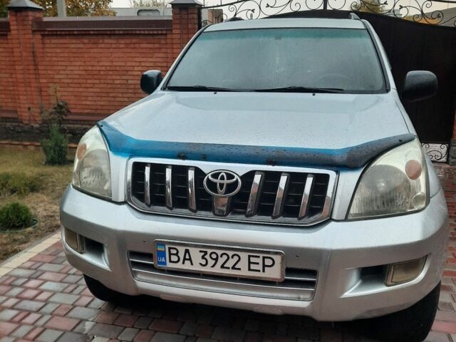 Серый Тойота Ленд Крузер Прадо 120, объемом двигателя 2.7 л и пробегом 270 тыс. км за 7800 $, фото 2 на Automoto.ua