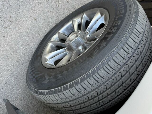 Серый Тойота Ленд Крузер Прадо 120, объемом двигателя 2.7 л и пробегом 320 тыс. км за 12900 $, фото 17 на Automoto.ua