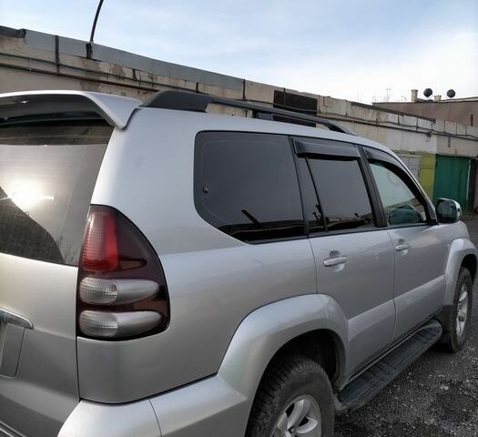 Серый Тойота Ленд Крузер Прадо 120, объемом двигателя 2.7 л и пробегом 250 тыс. км за 2600 $, фото 5 на Automoto.ua