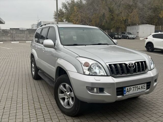 Сірий Тойота Ленд Крузер Прадо 120, об'ємом двигуна 4 л та пробігом 176 тис. км за 15200 $, фото 1 на Automoto.ua