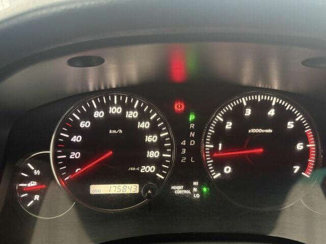 Сірий Тойота Ленд Крузер Прадо 120, об'ємом двигуна 4 л та пробігом 176 тис. км за 15200 $, фото 7 на Automoto.ua