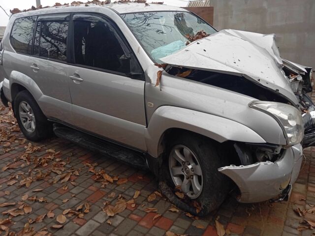 Сірий Тойота Ленд Крузер Прадо 120, об'ємом двигуна 2.7 л та пробігом 1 тис. км за 6300 $, фото 3 на Automoto.ua