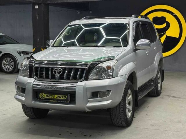 Сірий Тойота Ленд Крузер Прадо 120, об'ємом двигуна 4 л та пробігом 229 тис. км за 14200 $, фото 2 на Automoto.ua