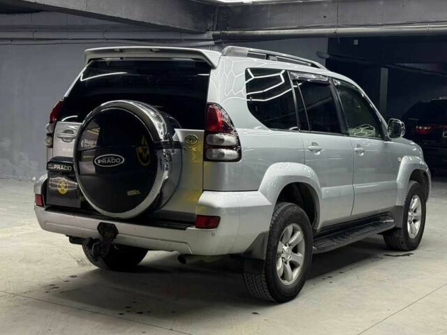 Сірий Тойота Ленд Крузер Прадо 120, об'ємом двигуна 4 л та пробігом 229 тис. км за 14200 $, фото 5 на Automoto.ua