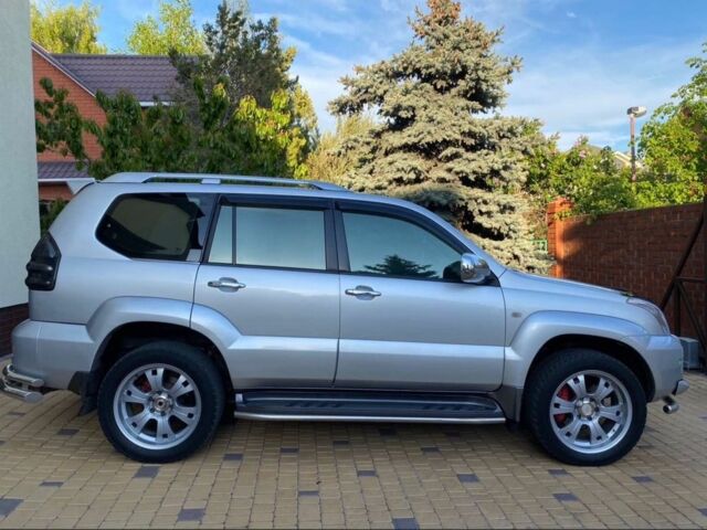 Сірий Тойота Ленд Крузер Прадо 120, об'ємом двигуна 2.7 л та пробігом 482 тис. км за 18000 $, фото 10 на Automoto.ua