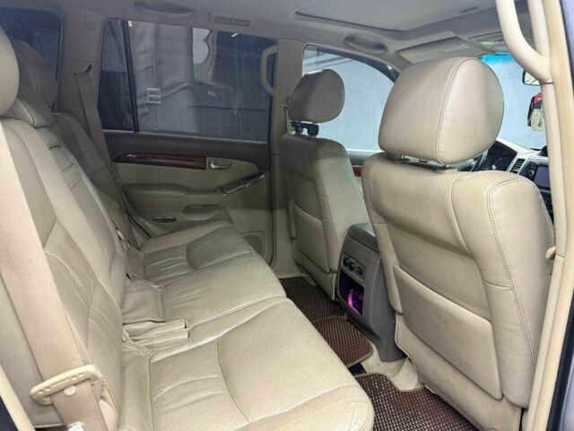 Сірий Тойота Ленд Крузер Прадо 120, об'ємом двигуна 4 л та пробігом 229 тис. км за 14200 $, фото 15 на Automoto.ua