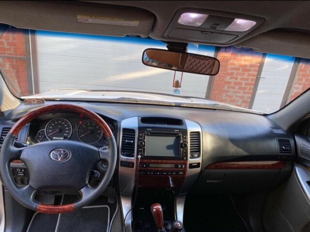 Сірий Тойота Ленд Крузер Прадо 120, об'ємом двигуна 2.7 л та пробігом 482 тис. км за 18000 $, фото 12 на Automoto.ua