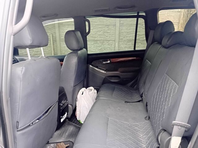 Сірий Тойота Ленд Крузер Прадо 120, об'ємом двигуна 2.7 л та пробігом 1 тис. км за 6300 $, фото 1 на Automoto.ua