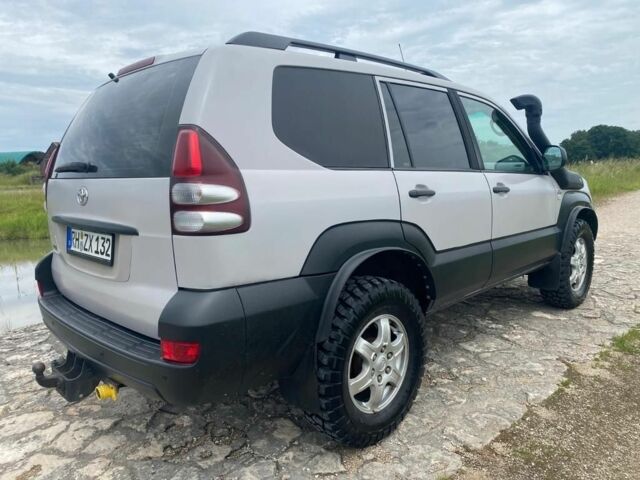 Серый Тойота Ленд Крузер Прадо 120, объемом двигателя 3 л и пробегом 243 тыс. км за 3300 $, фото 7 на Automoto.ua