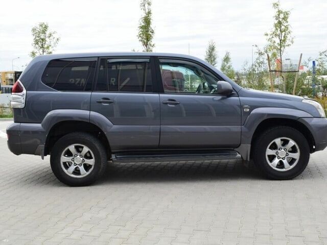 Сірий Тойота Ленд Крузер Прадо 120, об'ємом двигуна 3 л та пробігом 190 тис. км за 5800 $, фото 2 на Automoto.ua