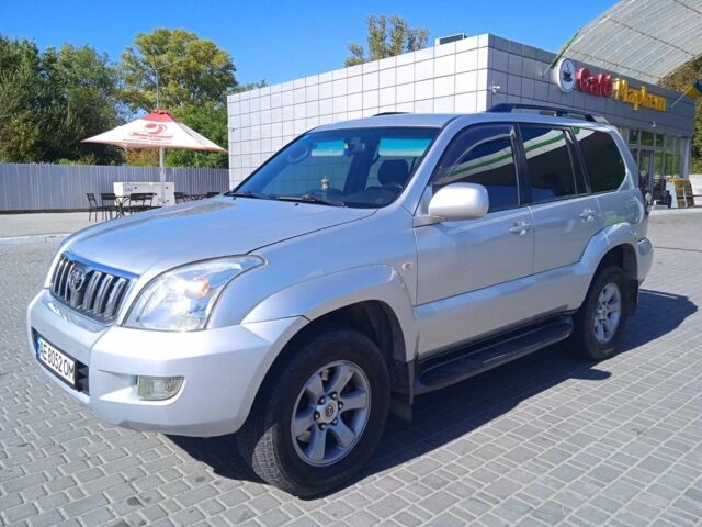 Серый Тойота Ленд Крузер Прадо 120, объемом двигателя 4 л и пробегом 230 тыс. км за 14700 $, фото 8 на Automoto.ua