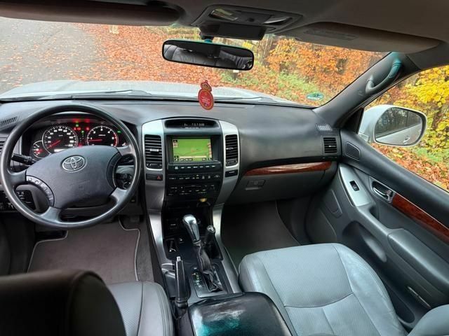 Сірий Тойота Ленд Крузер Прадо 120, об'ємом двигуна 3 л та пробігом 287 тис. км за 2600 $, фото 6 на Automoto.ua