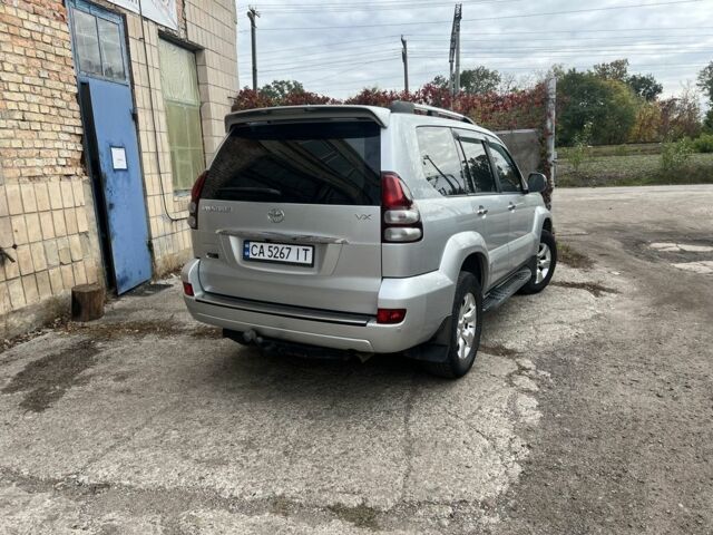 Серый Тойота Ленд Крузер Прадо 120, объемом двигателя 2.7 л и пробегом 263 тыс. км за 14000 $, фото 3 на Automoto.ua