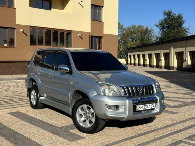 Серый Тойота Ленд Крузер Прадо 120, объемом двигателя 2.7 л и пробегом 202 тыс. км за 13800 $, фото 4 на Automoto.ua