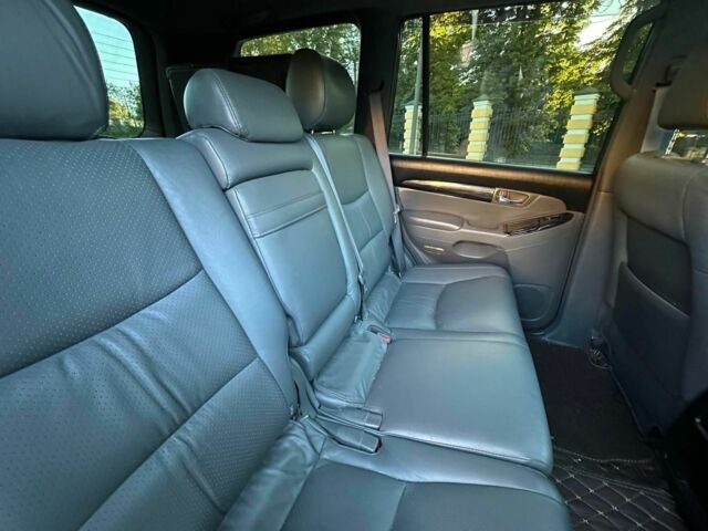 Сірий Тойота Ленд Крузер Прадо 120, об'ємом двигуна 4 л та пробігом 250 тис. км за 17500 $, фото 11 на Automoto.ua