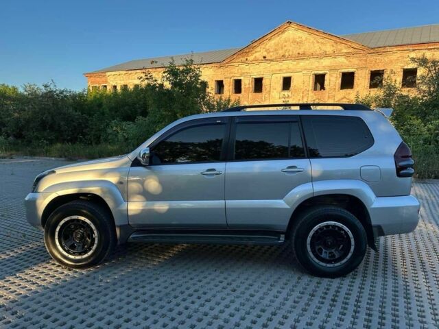 Сірий Тойота Ленд Крузер Прадо 120, об'ємом двигуна 4 л та пробігом 250 тис. км за 17500 $, фото 6 на Automoto.ua