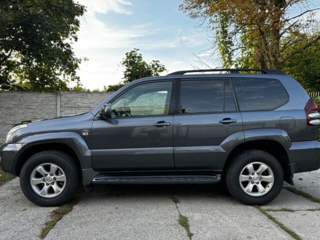 Серый Тойота Ленд Крузер Прадо 120, объемом двигателя 0 л и пробегом 200 тыс. км за 2800 $, фото 3 на Automoto.ua