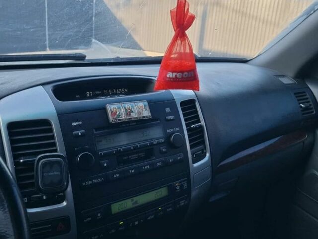 Синій Тойота Ленд Крузер Прадо 120, об'ємом двигуна 3 л та пробігом 415 тис. км за 10900 $, фото 6 на Automoto.ua